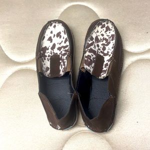 Slip on western shoes